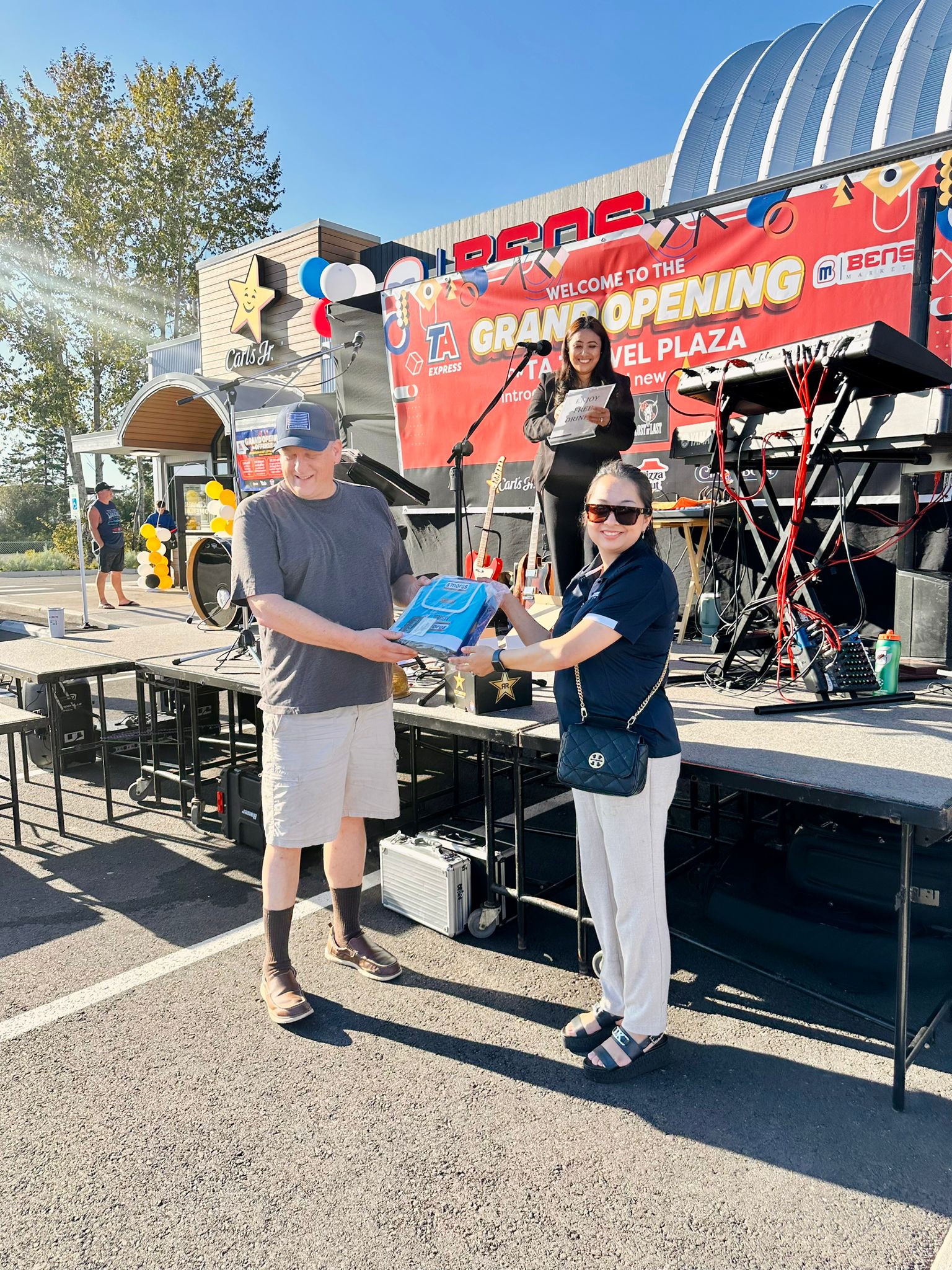Distributing Prizes